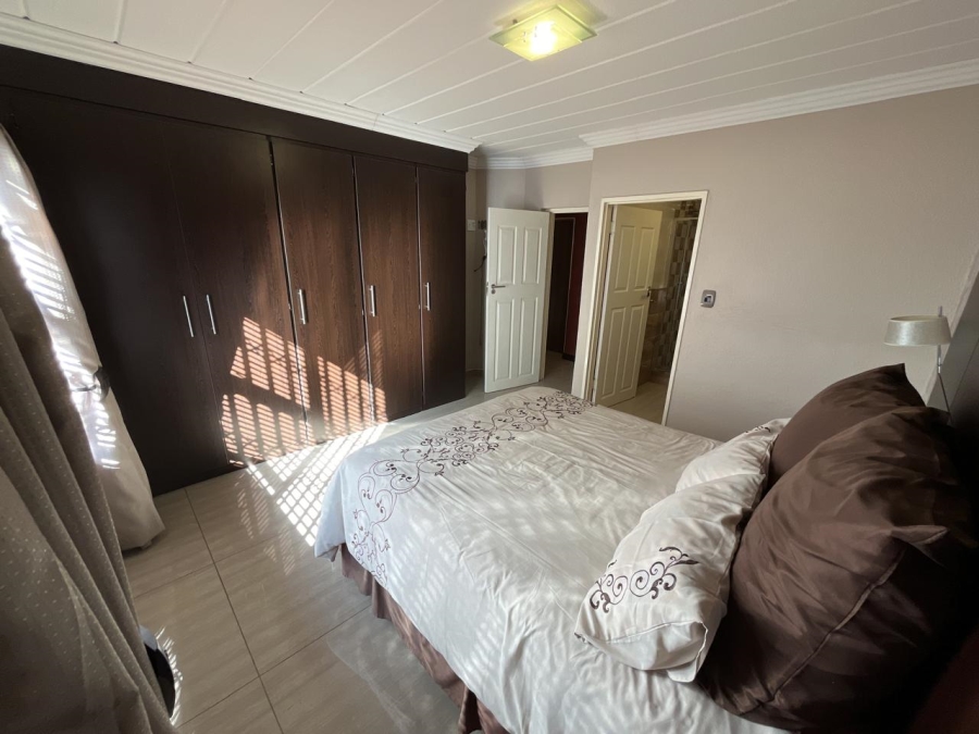 To Let 3 Bedroom Property for Rent in Vaalpark Free State